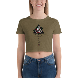 LOVE ROSE Crop Tee